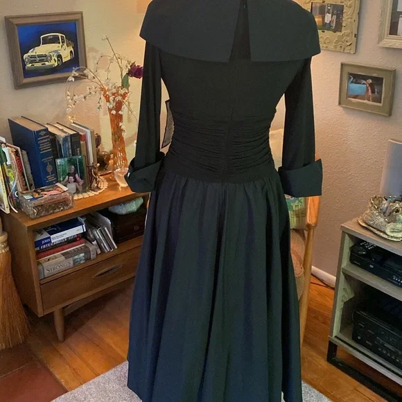 Never worn Jessica Howard dress replicating the 50s’. - Picture 9 of 14